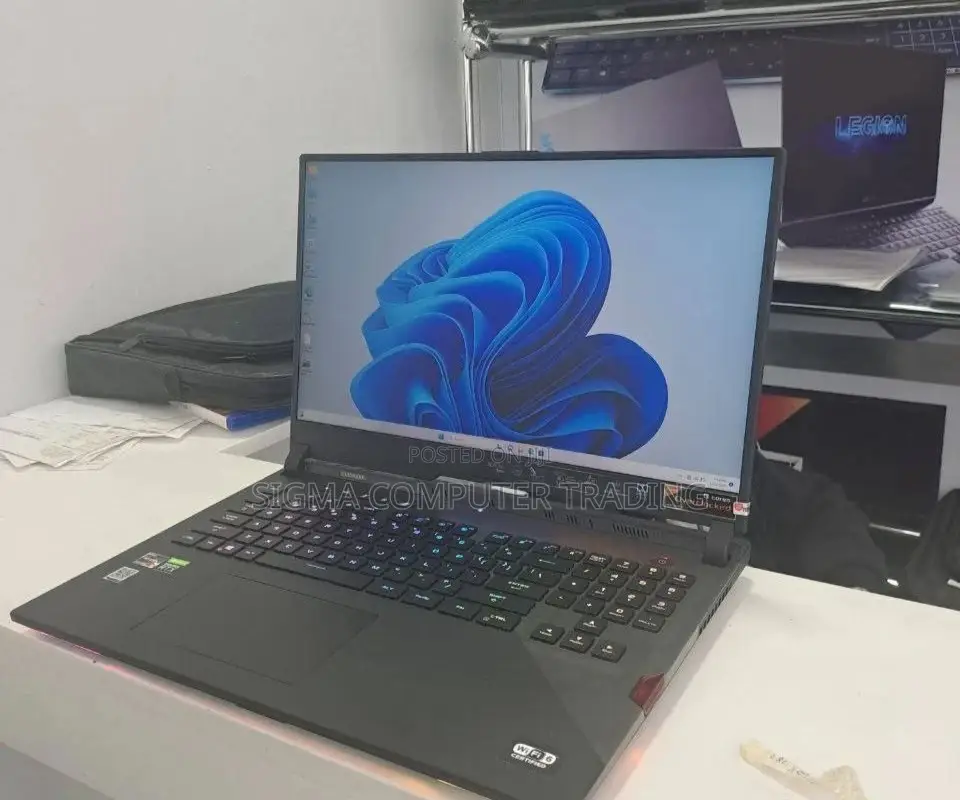 New Laptop Asus ROG Strix G15 32GB AMD Ryzen 9 SSD 1T