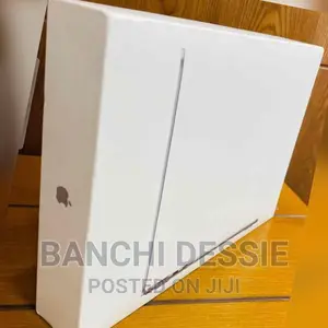 New Laptop Apple MacBook 8GB Apple M2 SSD 256GB