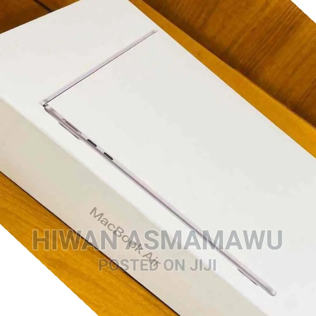 New Laptop Apple MacBook Air 2020 M1 8GB Apple M2 SSD 256GB