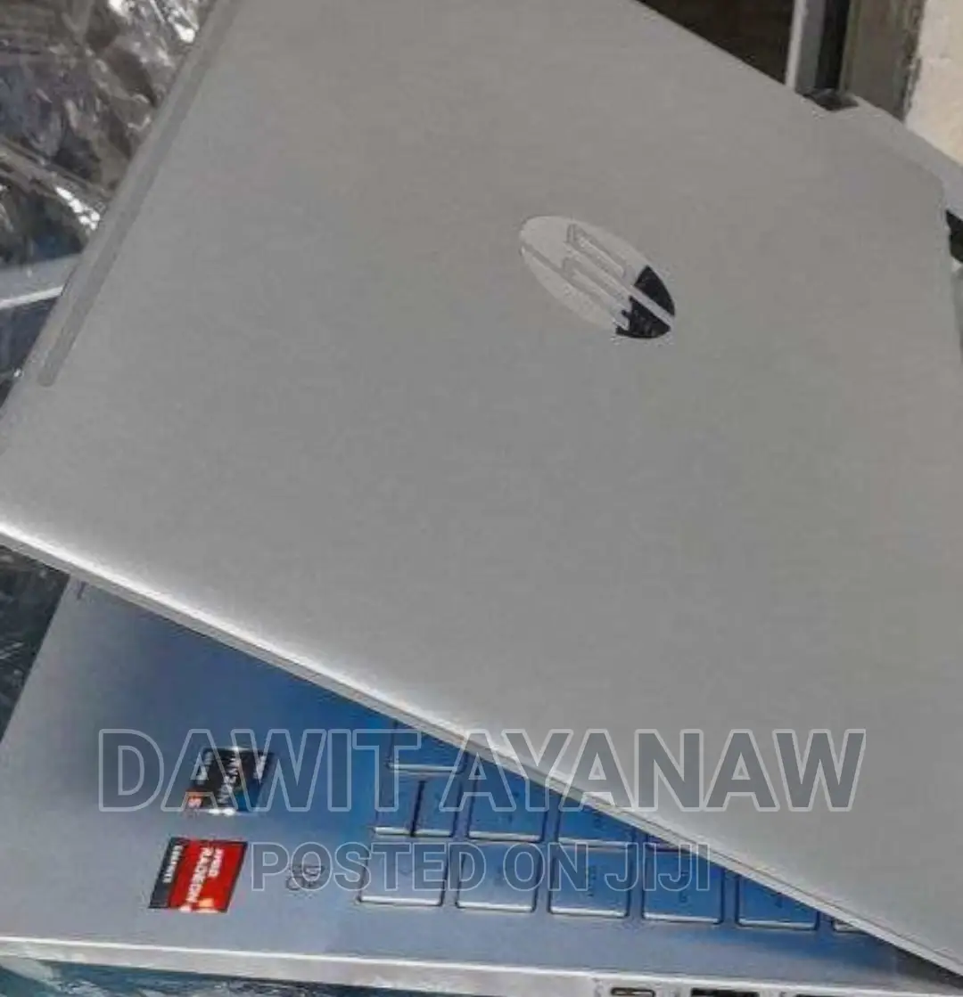 New Laptop HP 8GB AMD Ryzen 5 SSD 512GB
