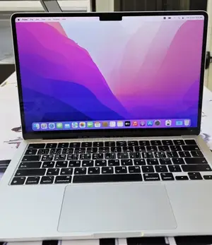 Photo - New Laptop Apple MacBook Air 2022 M2 8GB Apple M2 SSD 256GB