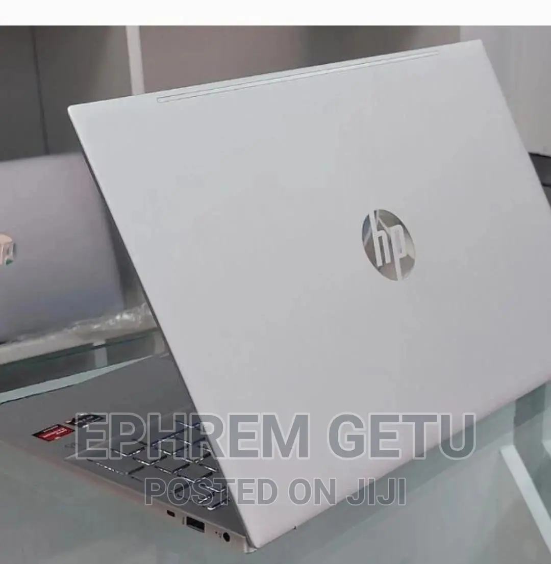 New Laptop HP Pavilion 15 8GB AMD Ryzen 5 SSD 512GB