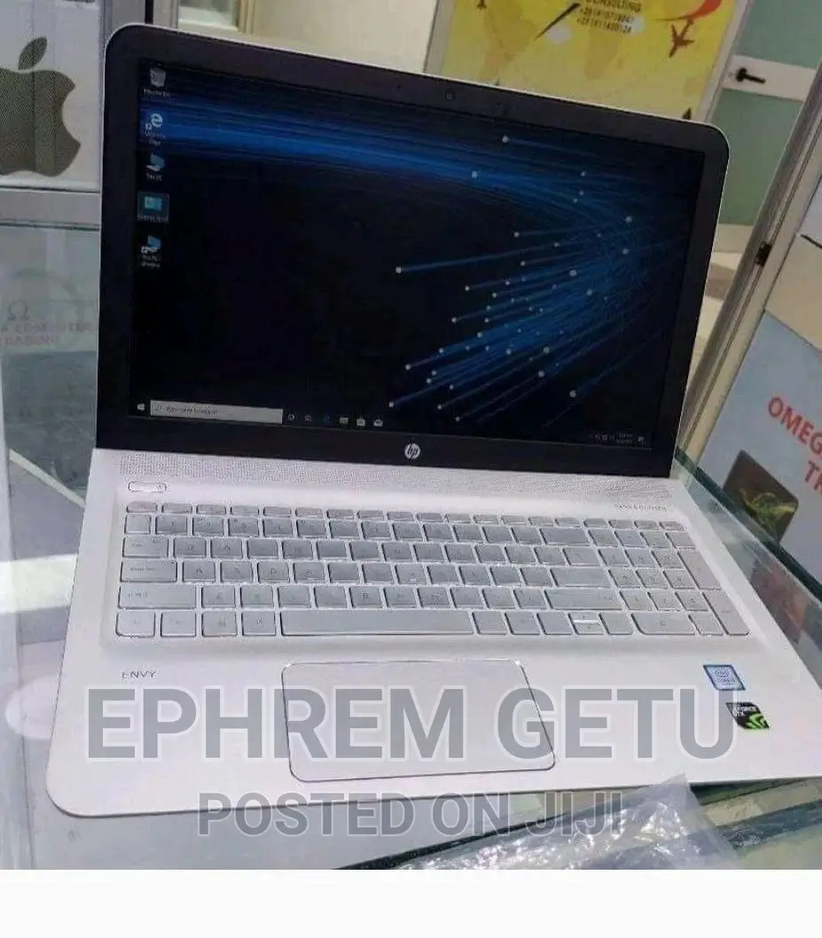 New Laptop HP Envy 15 8GB Intel Core i5 HDD+SSD 1T