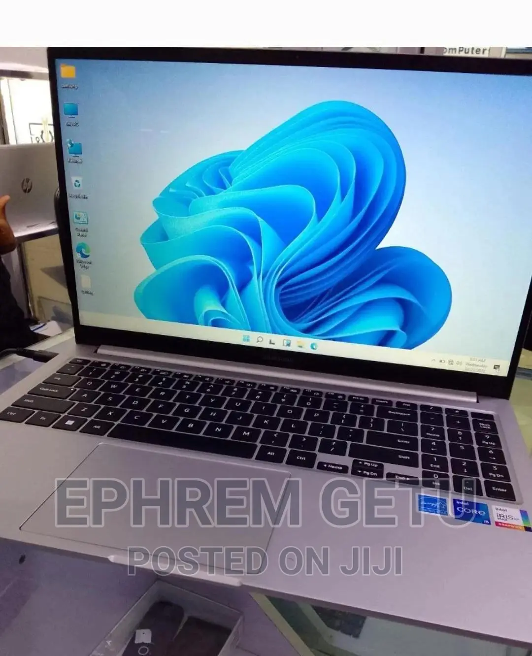 New Laptop Samsung Galaxy Book 2 8GB Intel Core i5 SSD 512GB