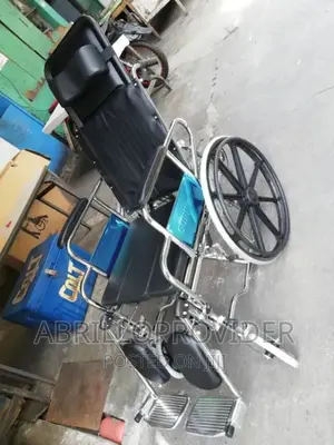 FOLDABLE COMMODEWHEELCHAIR /Toilet Wheelchair/Popowheelchair