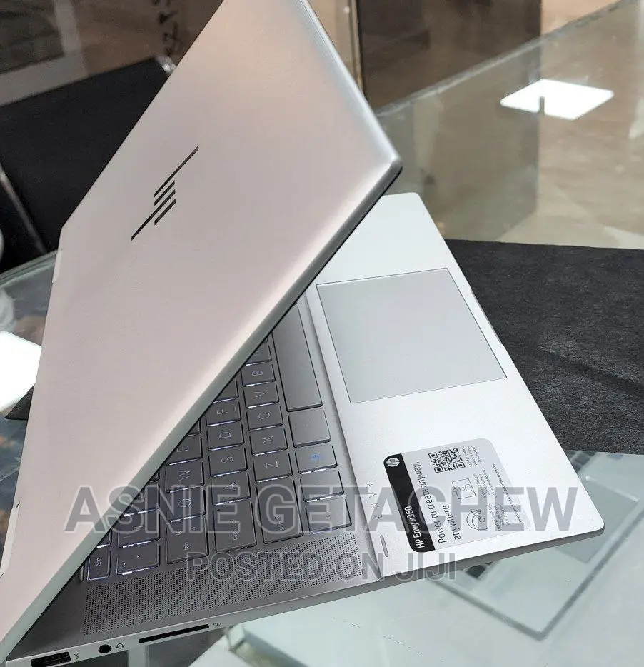 New Laptop HP Envy X360 256GB Intel Core I7 SSD 512GB