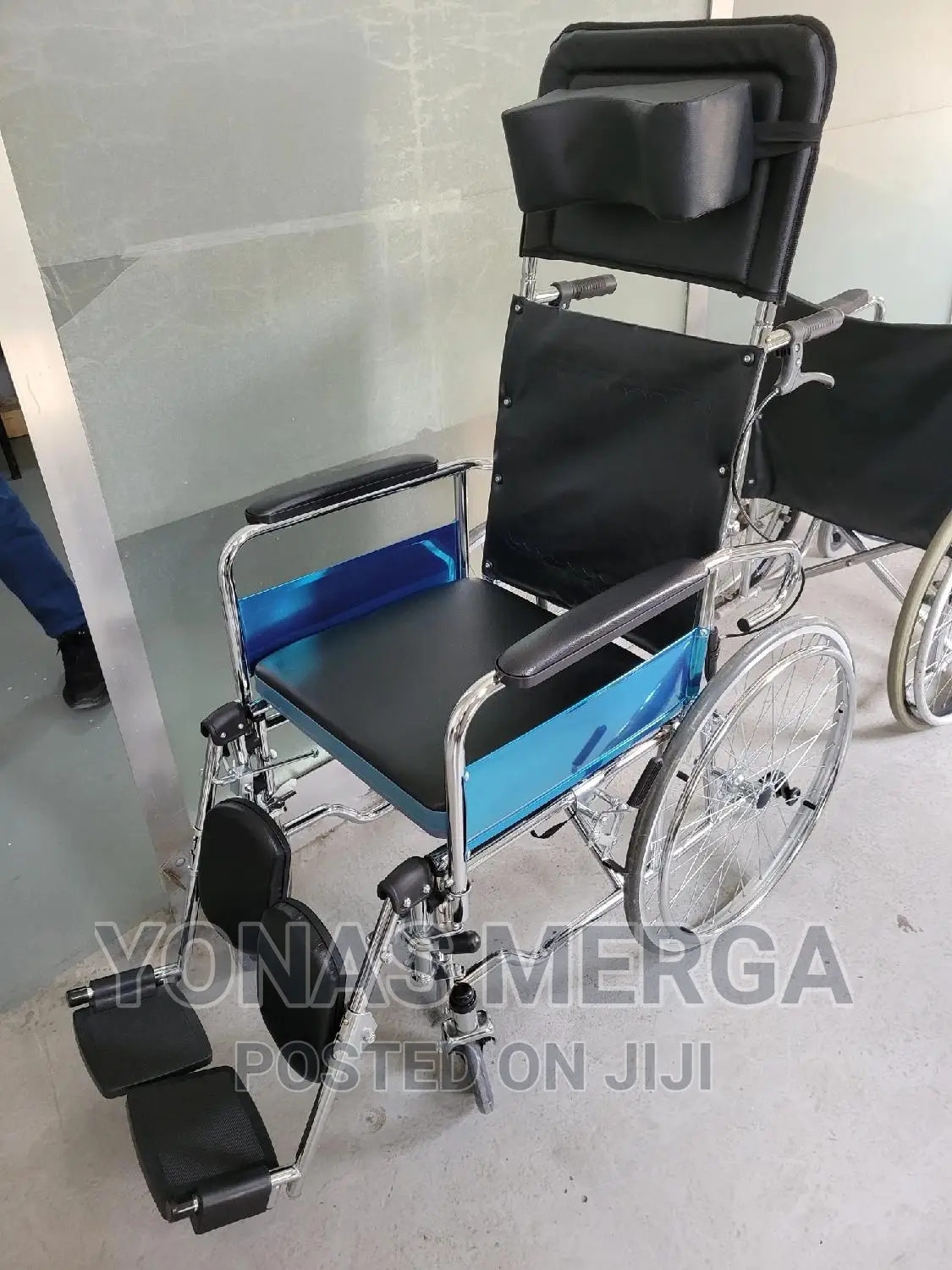 Reclining Wheel Chair/Durable Wheelchair/Toilet Wheelchair/