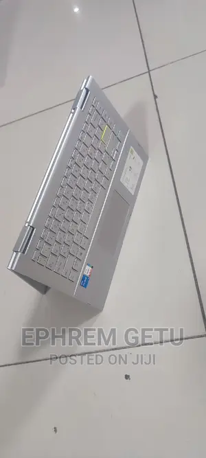 New Laptop Asus VivoBook Flip 14 TP401CA 8GB Intel Core I5 SSD 512GB