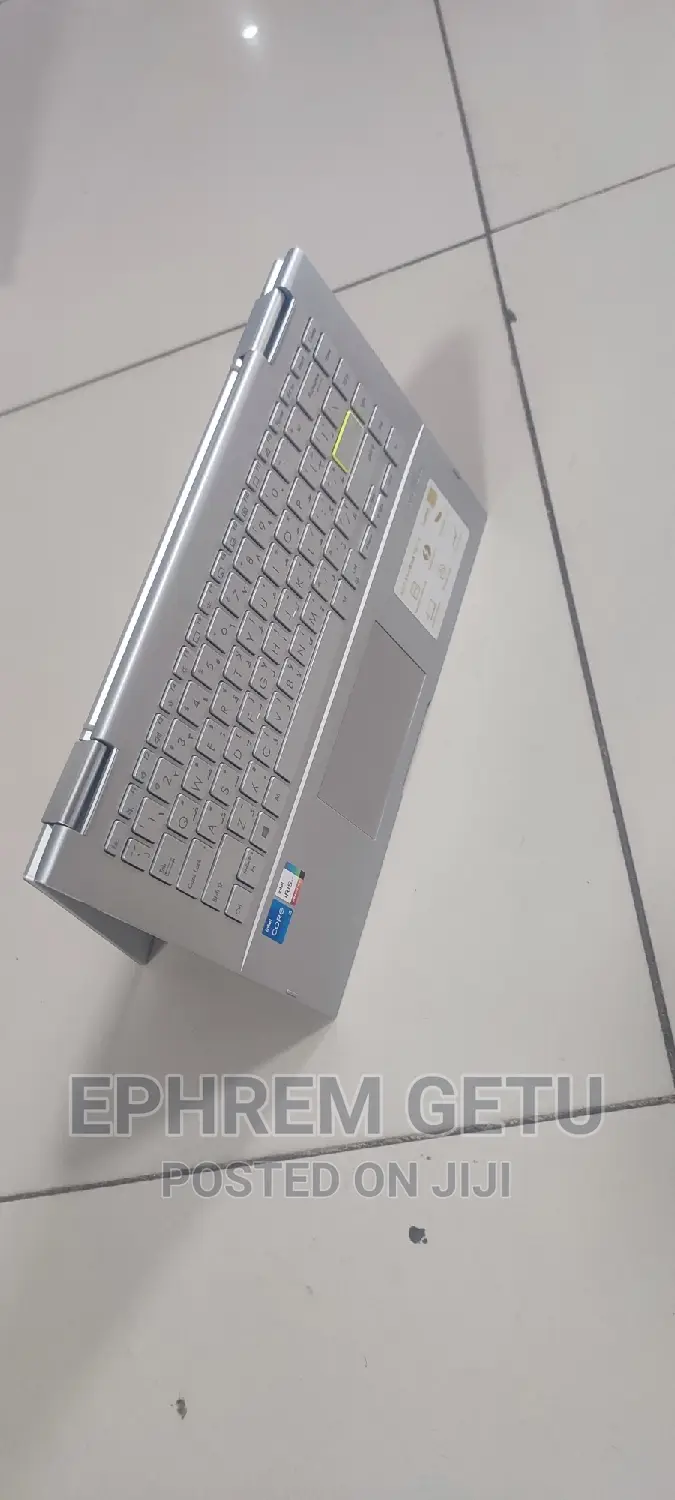 New Laptop Asus VivoBook Flip 14 TP401CA 8GB Intel Core I5 SSD 512GB