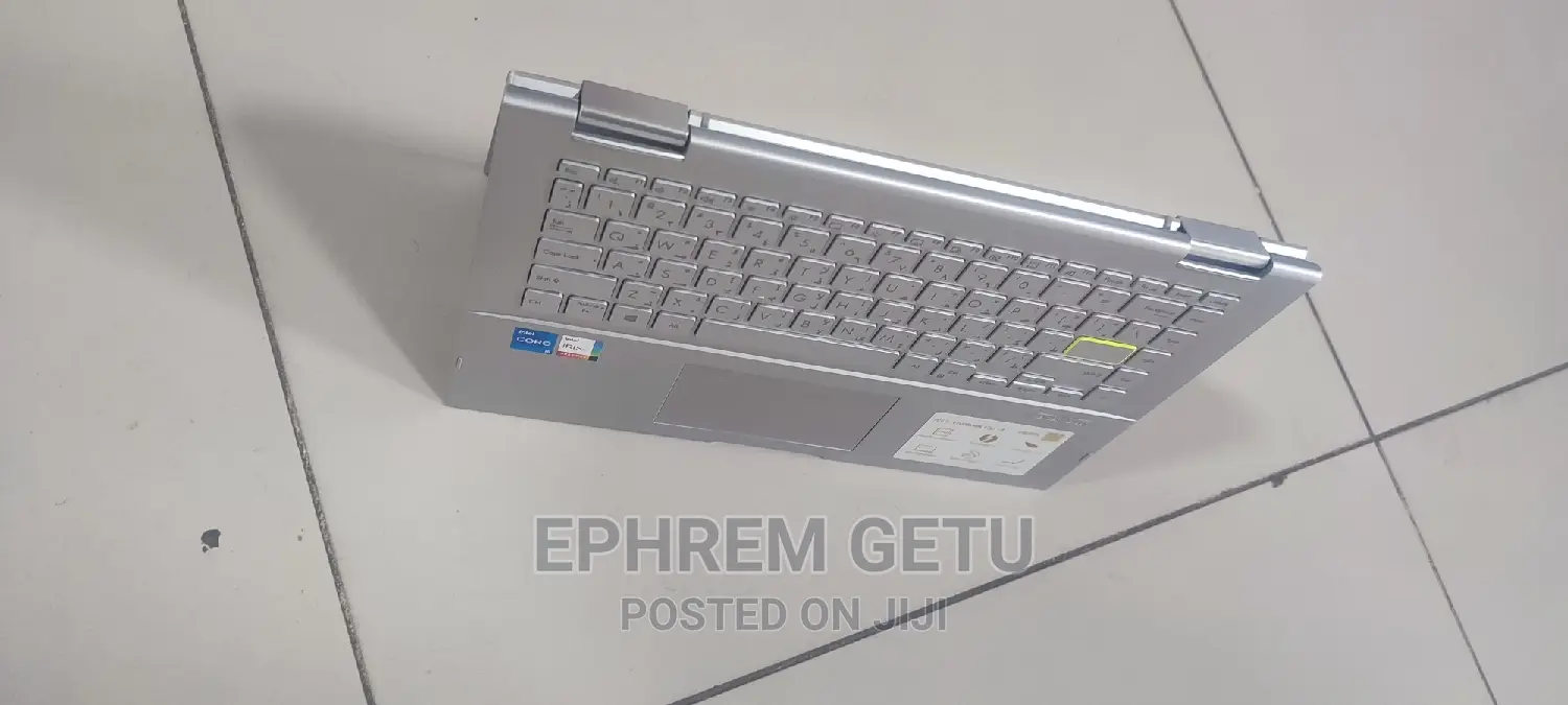 New Laptop Asus VivoBook Flip 14 TP401CA 8GB Intel Core I5 SSD 512GB