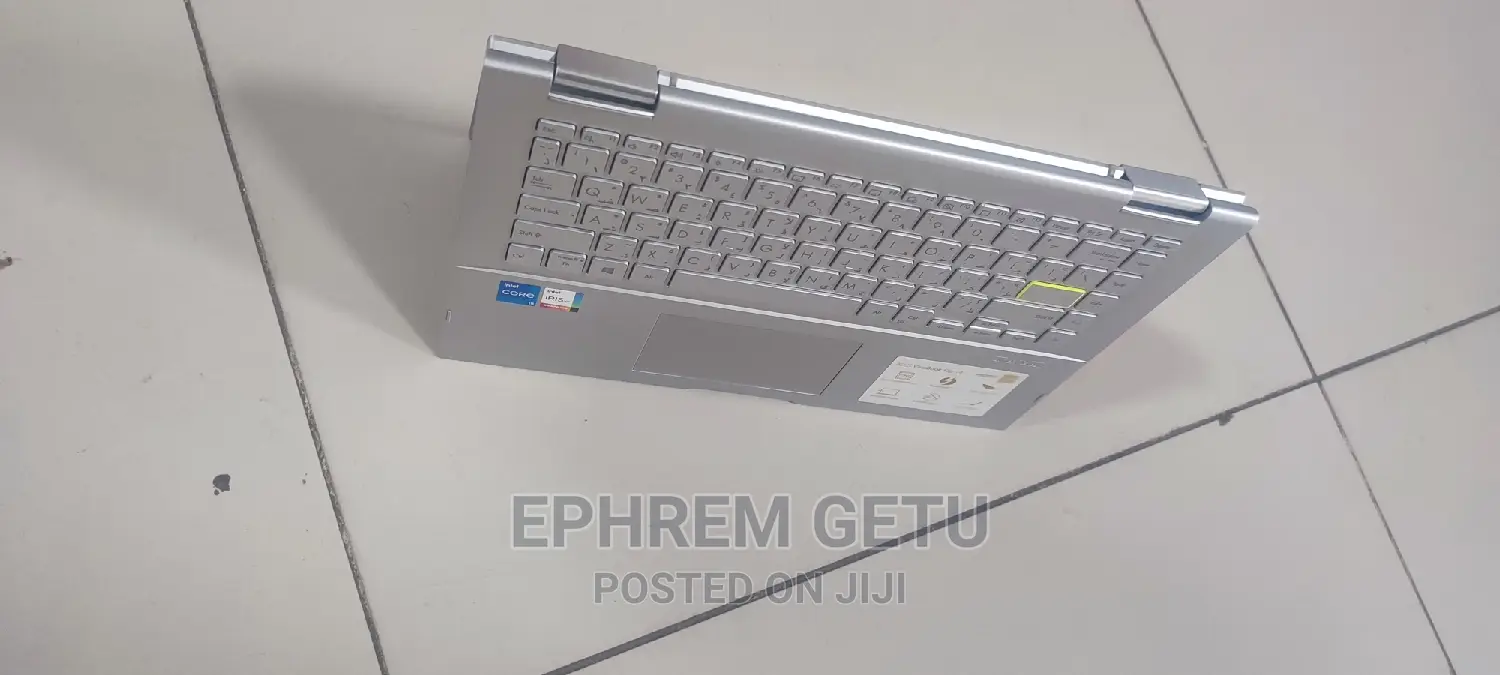 New Laptop Asus VivoBook Flip 14 TP401CA 8GB Intel Core I5 SSD 512GB