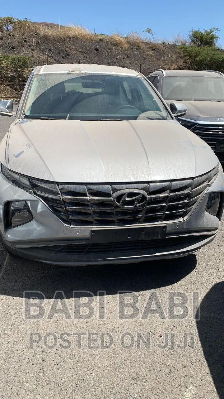 New Hyundai Tucson 2022 Silver