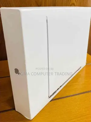 New Laptop Apple MacBook Air 2022 M2 8GB Apple M2 Ultra SSD 256GB