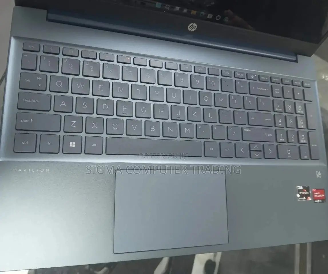 New Laptop HP Pavilion 15 8GB AMD Ryzen 5 SSD 512GB