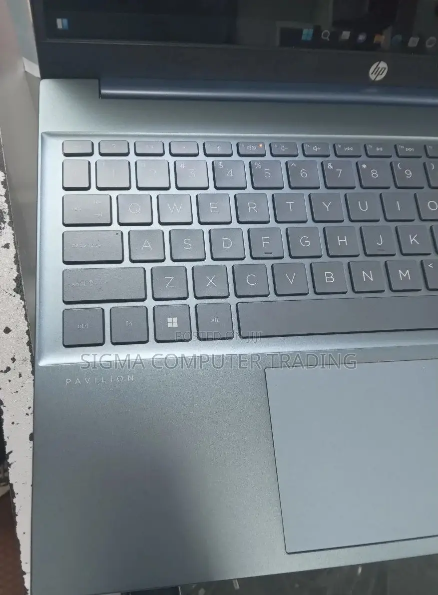 New Laptop HP Pavilion 15 8GB AMD Ryzen 5 SSD 512GB