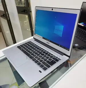 New Laptop Acer Swift 7 4GB Intel Core 2 Quad SSD 128GB