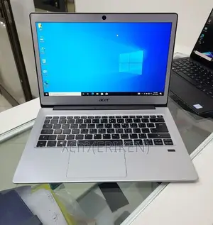 New Laptop Acer Swift 7 4GB Intel Core 2 Quad SSD 128GB