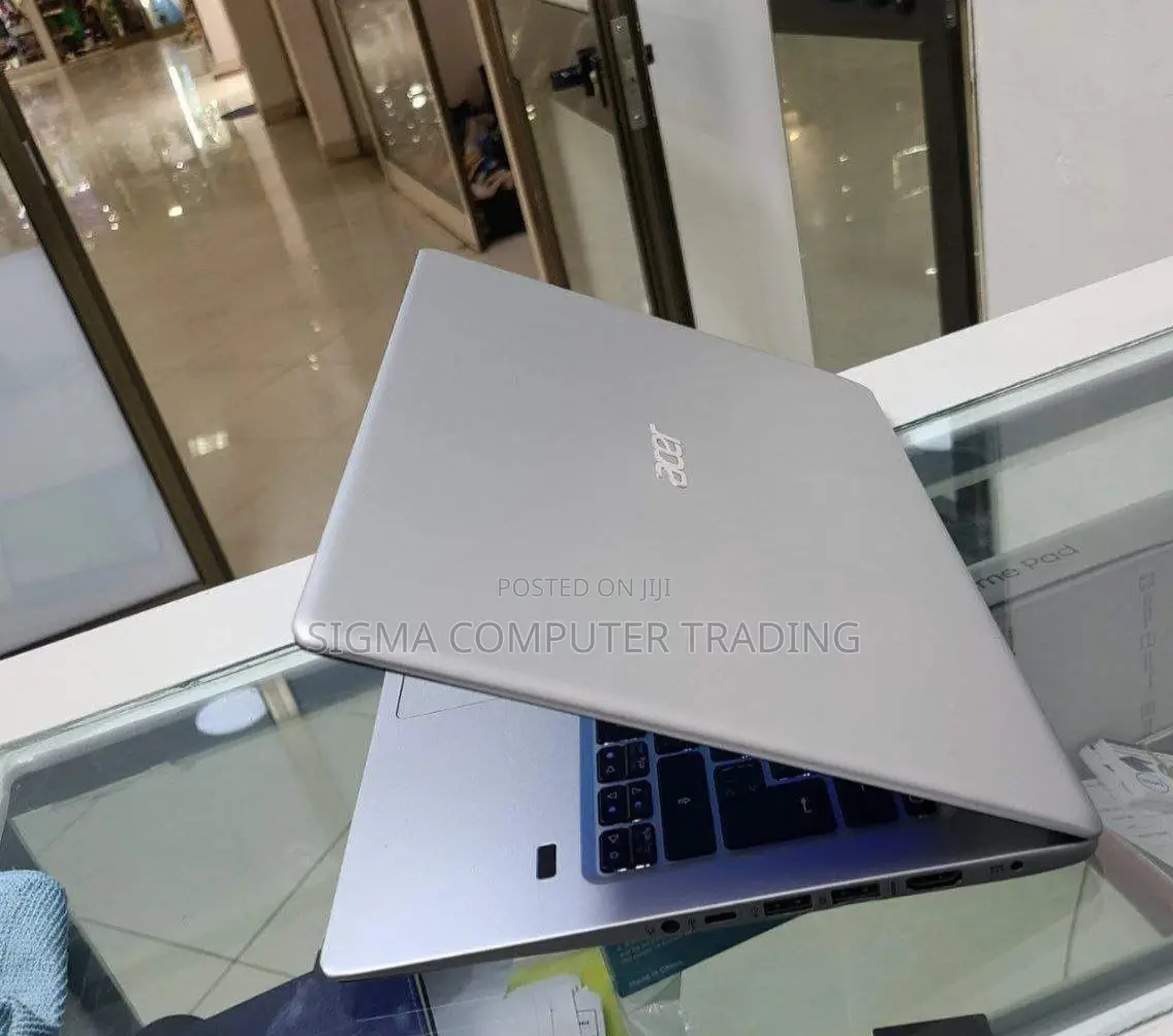 New Laptop Acer Swift 1 4GB Intel Pentium SSD 128GB