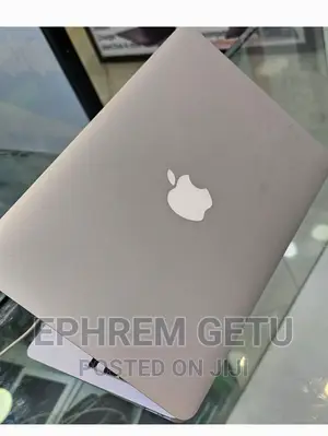 New Laptop Apple MacBook Air 2013 2GB Intel Core I5 SSD 60GB