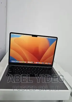 Photo - New Laptop Apple MacBook Air 2023 M2 8GB Apple M2 SSD 256GB