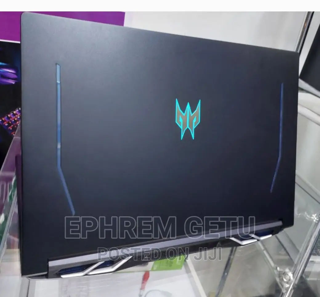 New Laptop Acer Predator Helios 300 16GB Intel Core I9 SSD 512GB