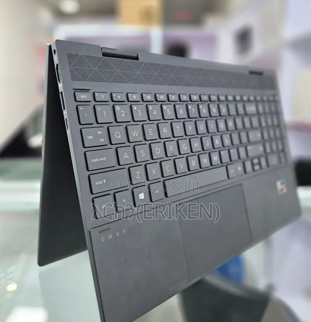 New Laptop HP Envy X360 16GB AMD Ryzen 7 SSD 512GB