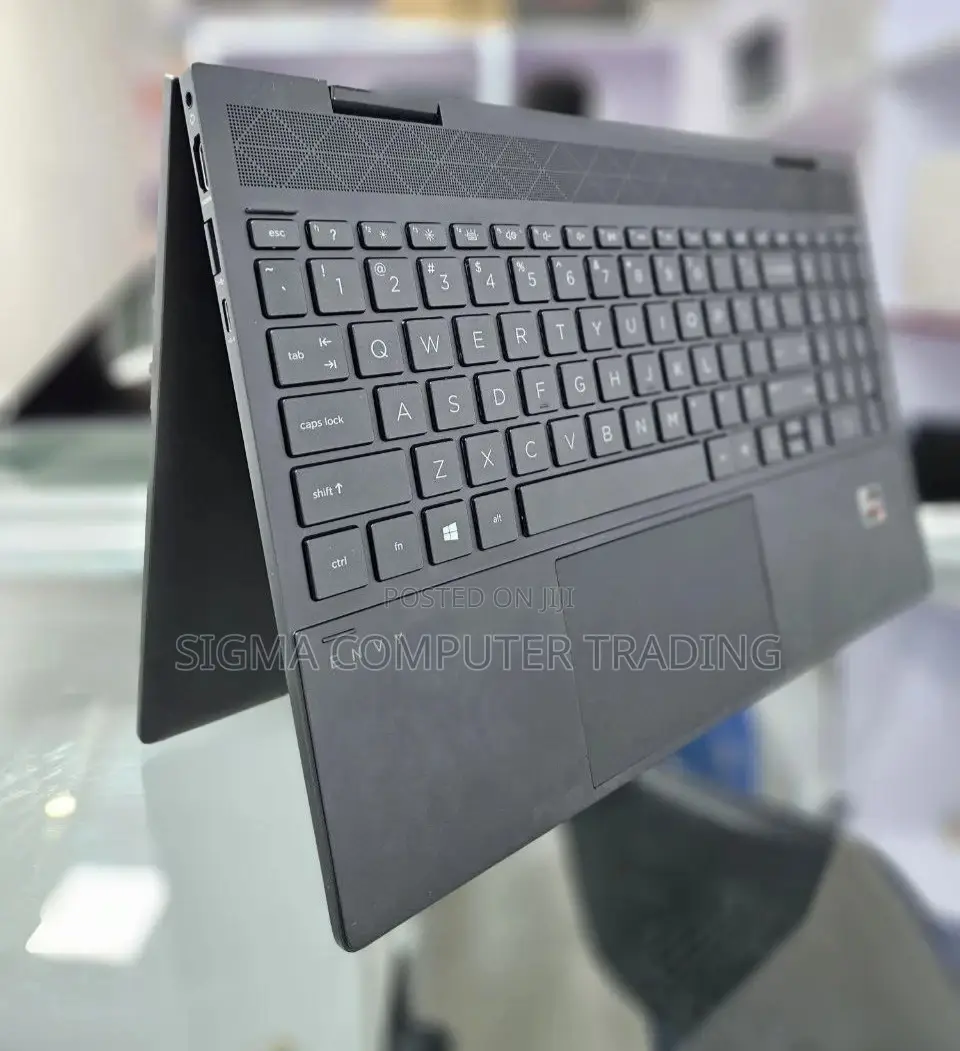 New Laptop HP Envy X360 16GB AMD Ryzen 7 SSD 512GB