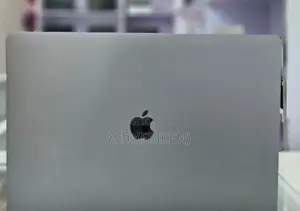 New Laptop Apple MacBook Pro 2019 16GB Intel Core I7 SSD 512GB