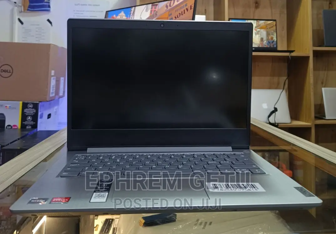 New Laptop Lenovo Ideapad 3 8GB AMD Ryzen 3 SSD 512GB