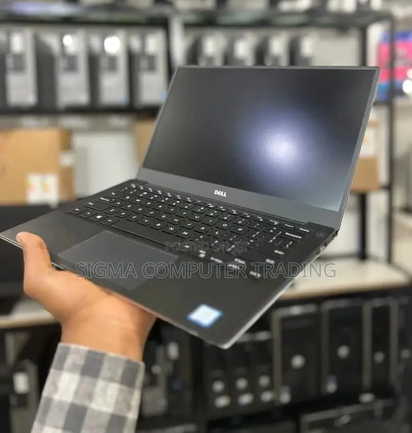 New Laptop Dell XPS 15 16GB Intel Core I5 SSD 512GB