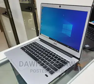 New Laptop Acer Swift 1 4GB Intel Core 2 Quad SSD 128GB