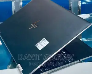 Photo - New Laptop HP Spectre 16GB Intel Core I7 SSD 1T