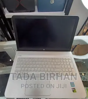 Laptop HP 14-Dq1025cl 8GB Intel Core I5 HDD+SSD 1T