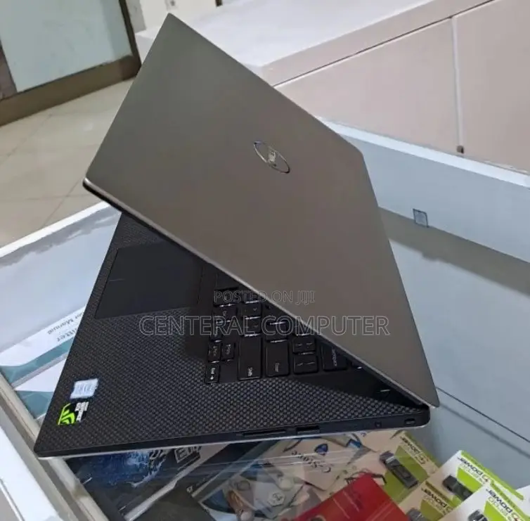 New Laptop HP EliteBook X360 1030 G4 16GB Intel Core I7 SSD 512GB