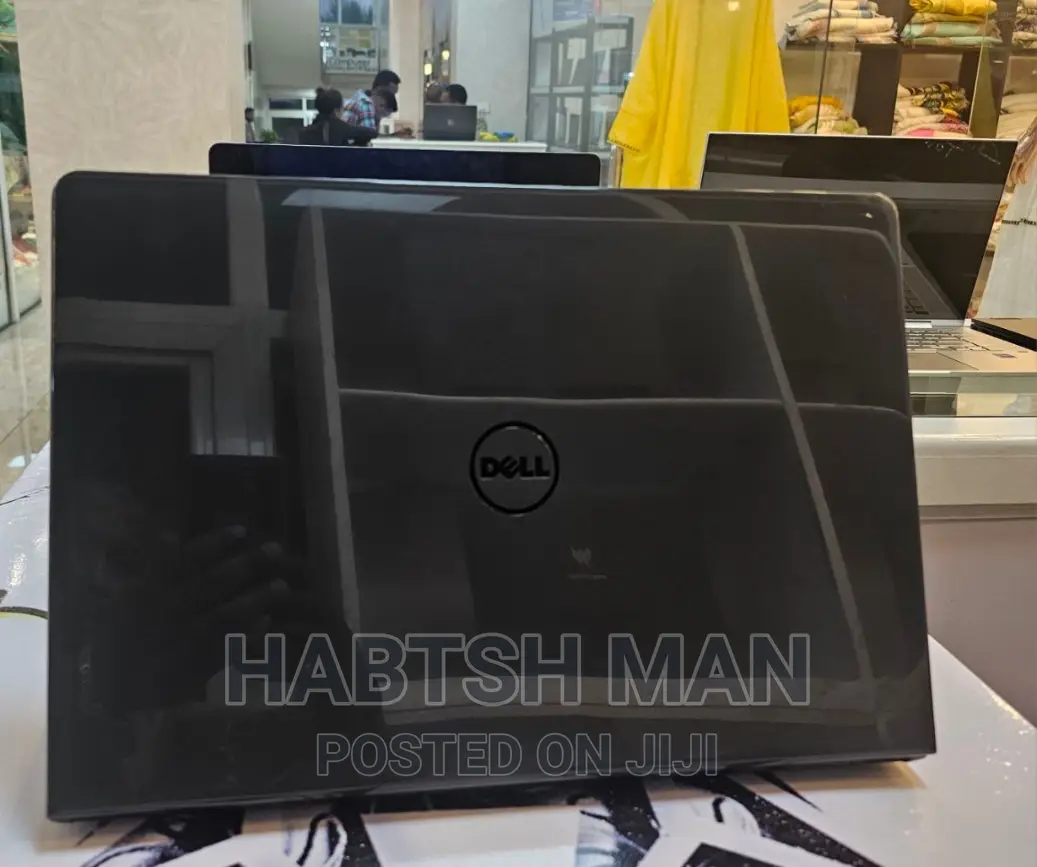 New Laptop Dell Inspiron 15 4GB Intel Core I5 HDD 1T
