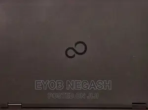 Photo - Laptop Fujitsu Lifebook U757 16GB Intel Core I5 SSD 256GB