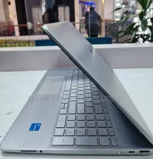 New Laptop HP Stream Notebook 8GB Intel Core I3 SSD 512GB