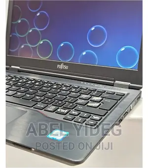 New Laptop Fujitsu Lifebook U727 16GB Intel Core I5 SSD 256GB