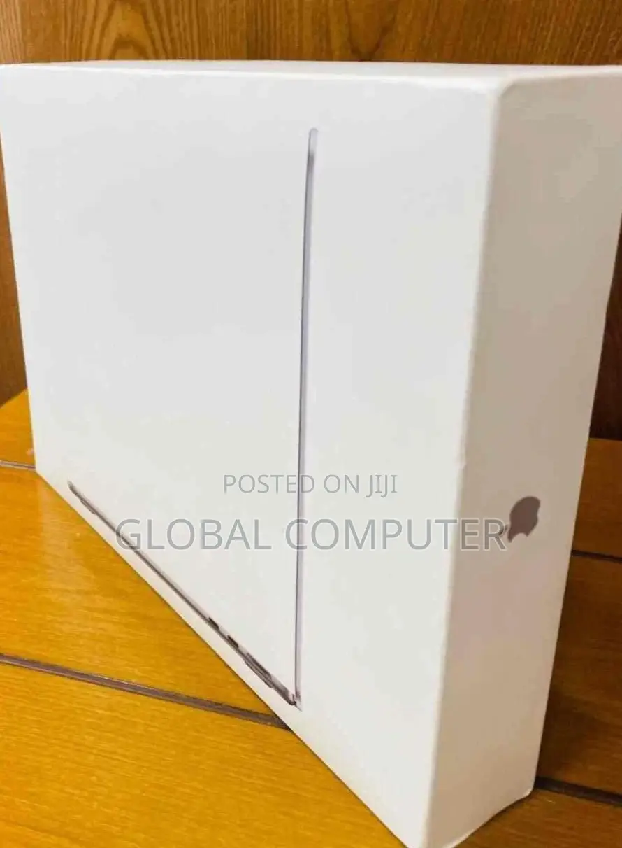 New Laptop Apple MacBook Air 2022 M2 8GB Apple M2 SSD 256GB