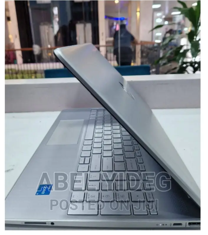 New Laptop HP Stream Notebook 8GB Intel Core I3 SSD 512GB