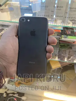 Apple iPhone 7 32 GB Black