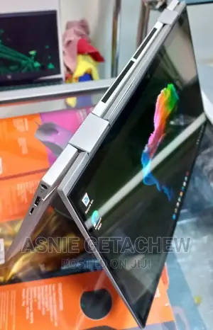 New Laptop HP Envy X360 256GB Intel Core I7 HDD 512GB