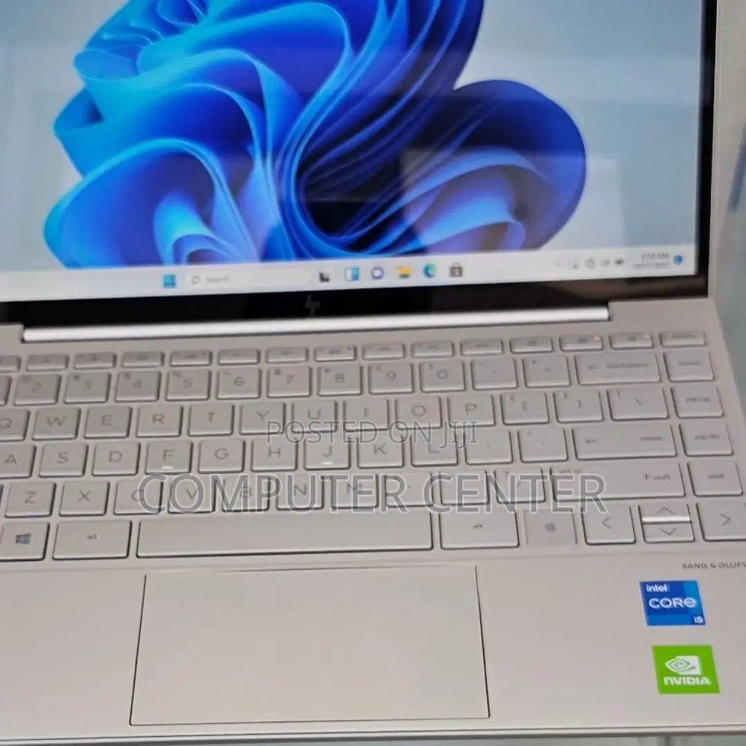 New Laptop HP Envy 14 16GB Intel Core I5 SSD 512GB