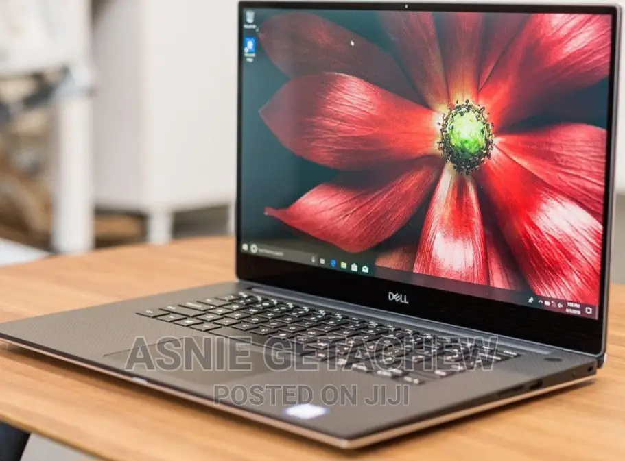 New Laptop Dell XPS 15 8GB Nvidia SSD 512GB