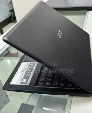 New Laptop Acer Swift 1 4GB Intel Celeron SSD 128GB