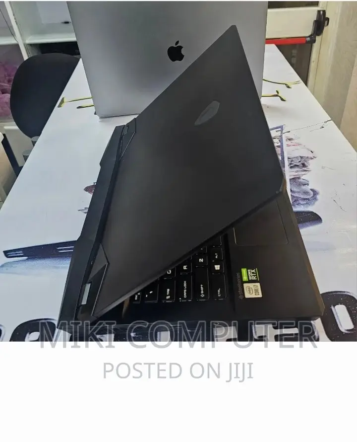 New Laptop MSI Pulse GL66 16GB Intel Core I7 SSD 1T