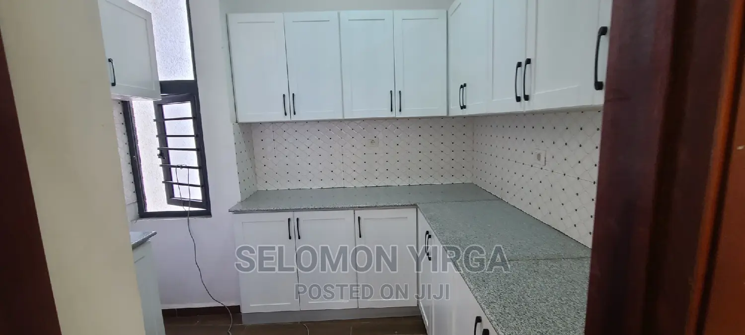 2bdrm Apartment in አድስ አበባ, Bole for rent