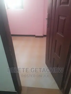 3bdrm Condo in ቦሌ አራብሳ ኮንዶሚኒየም, Bole for sale