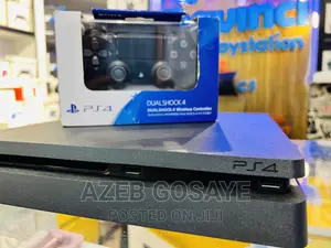 Sony Playstation 4 Slim