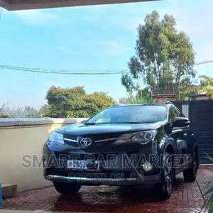 Photo - Toyota RAV4 2015